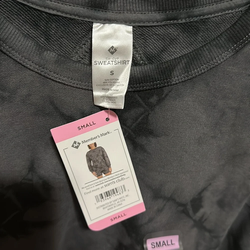 2 crewneck sweatshirt’s🖤🩷 - Picture 6 of 7